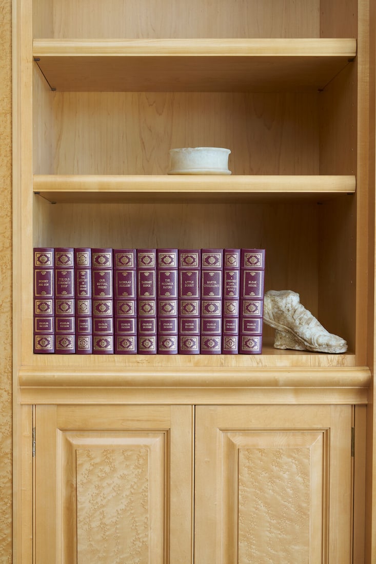 Easton Press | Charles Dickens, 11 volumes: Easton Press | Charles Dickens, 11 volumes leather bound with watered silk endleaves, edges gilt, all with John Laws bookplates, For further information on this lot please visit Bonhams.com For furthe
