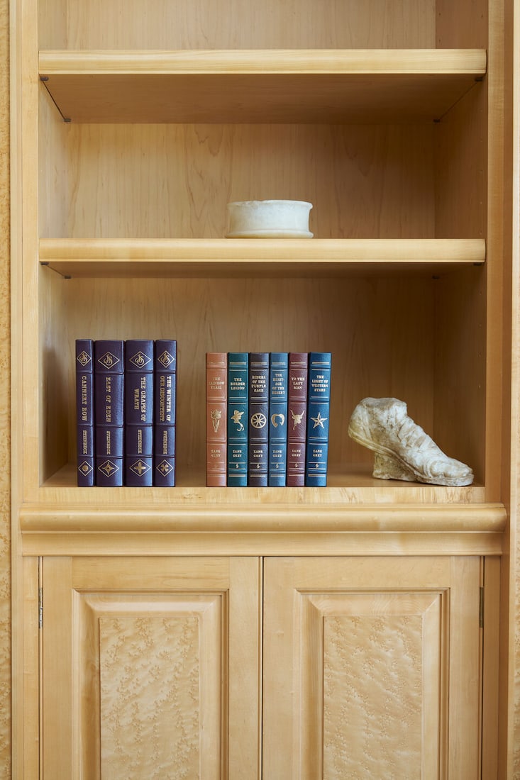 EASTON PRESS | John Steinbeck and Zane Grey, 10 volumes (1 of 1)