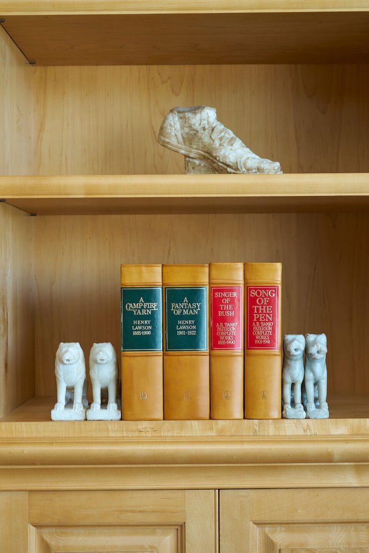 Banjo Paterson and Henry Lawson, Lansdowne Press, four volumes, (1 of 1)