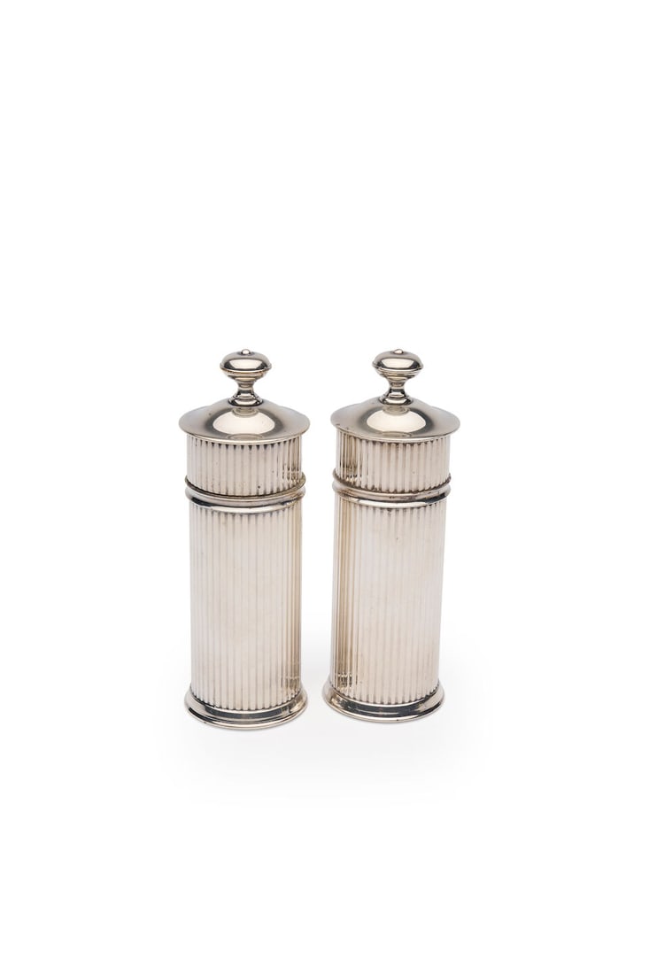 Christofle | Pair of pepper mills Maker's mark CHRISTOFLE PARIS, 20th century (2) (1 of 1)