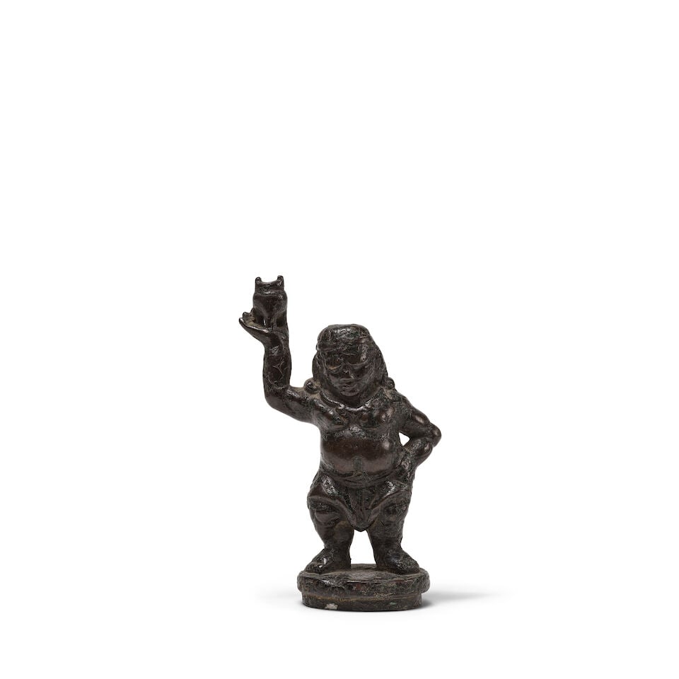 PETITE STATUETTE D'UN HOMME EN BRONZE Début de la Dynastie Ming (1368-1644) (1 of 3)