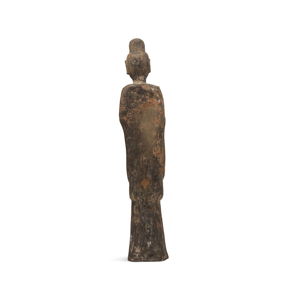 GRANDE STATUETTE D'UN GUERRIER EN TERRE CUITE Dynastie des Wei du Nord (386-534 ap. J.-C.) - 4