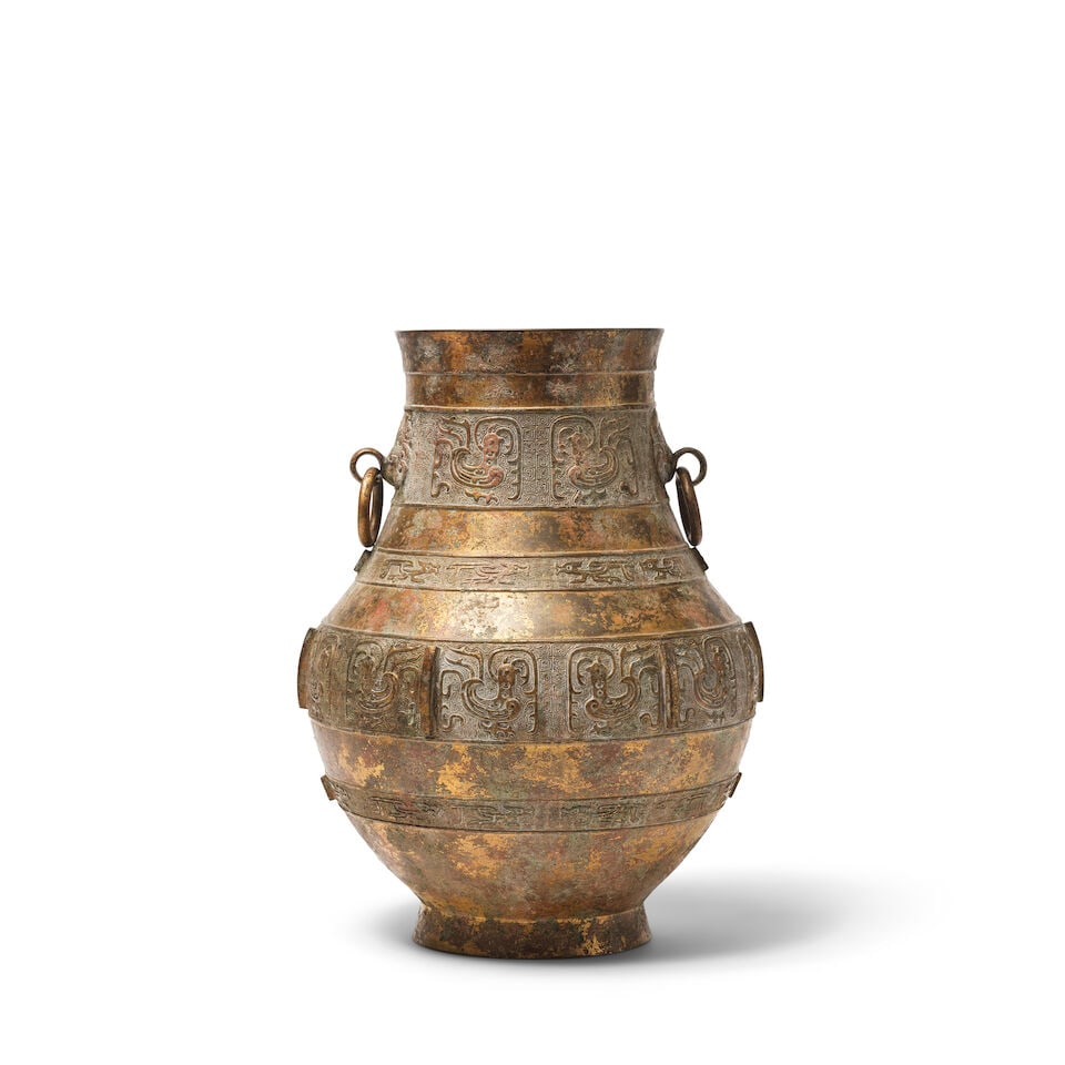 VASE ARCHAÏSANT EN BRONZE DORÉ, HU Fin de la Dynastie Qing (1644-1911) - 3