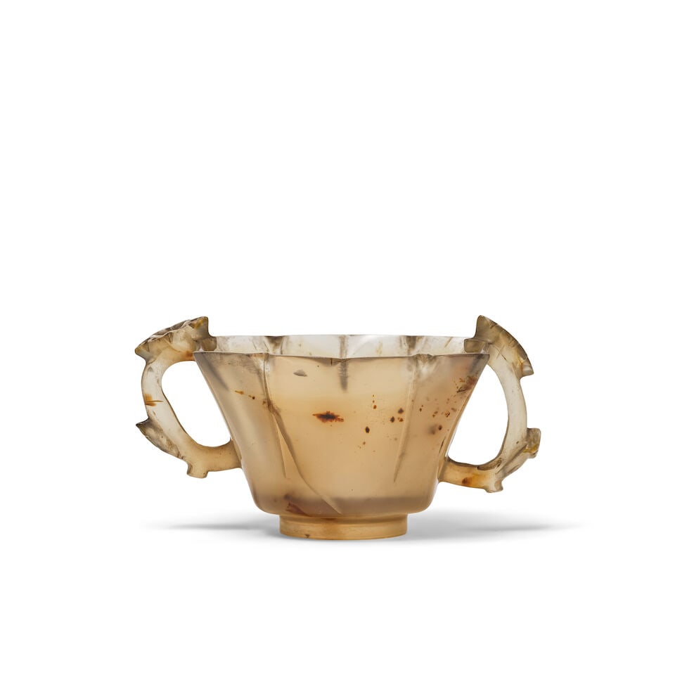 COUPELLE EN AGATE Fin de la Dynastie Ming (1368-1644) (1 of 4)