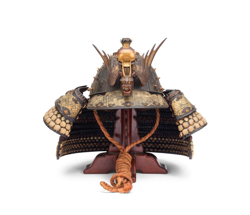 KABUTO DE TYPE HOSHI-BACHI À RIVETS SAILLANTS Japon, époque Edo (1615-1868) (4) (1 of 3)
