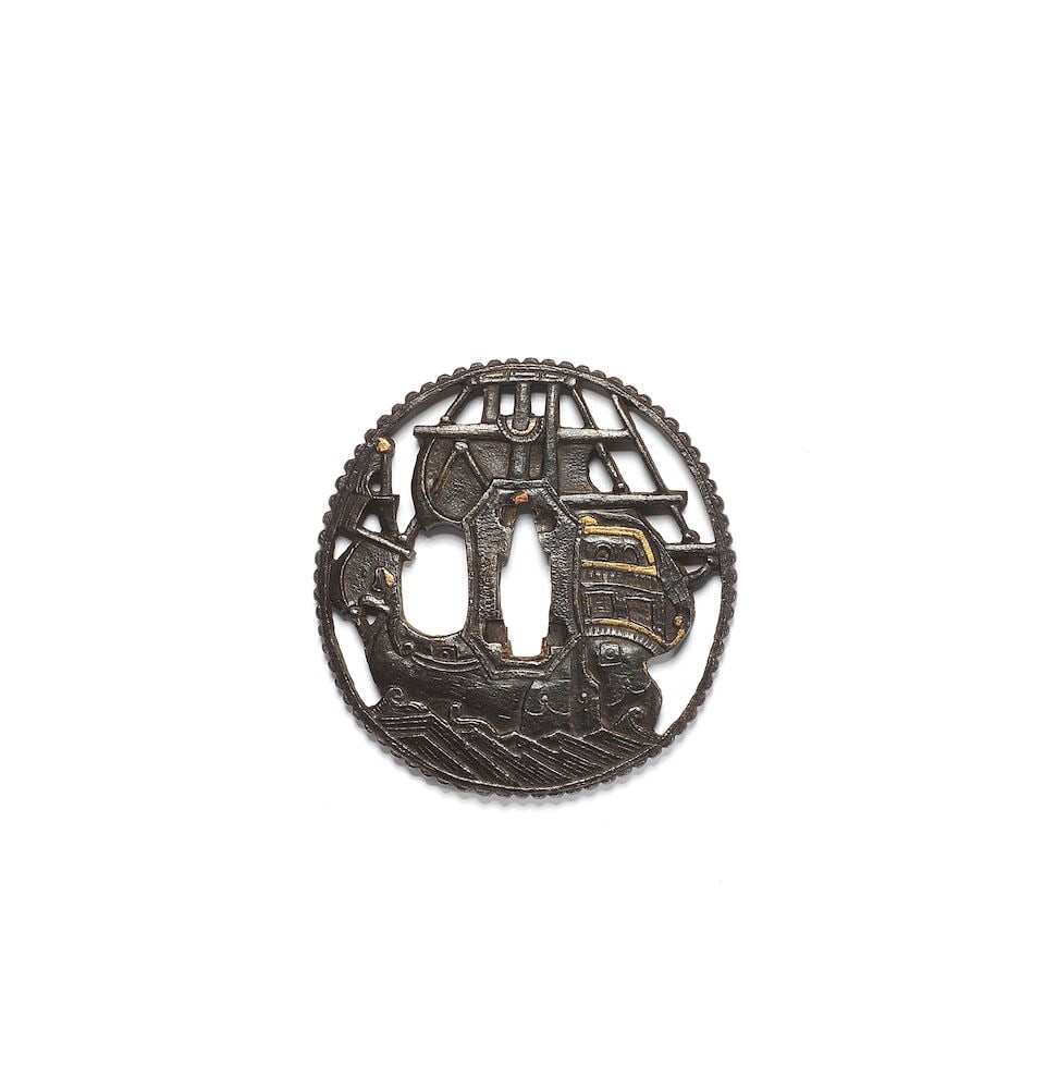 TSUBA NANBAN EN FER Japon, époque Edo (1615-1868) (1 of 2)
