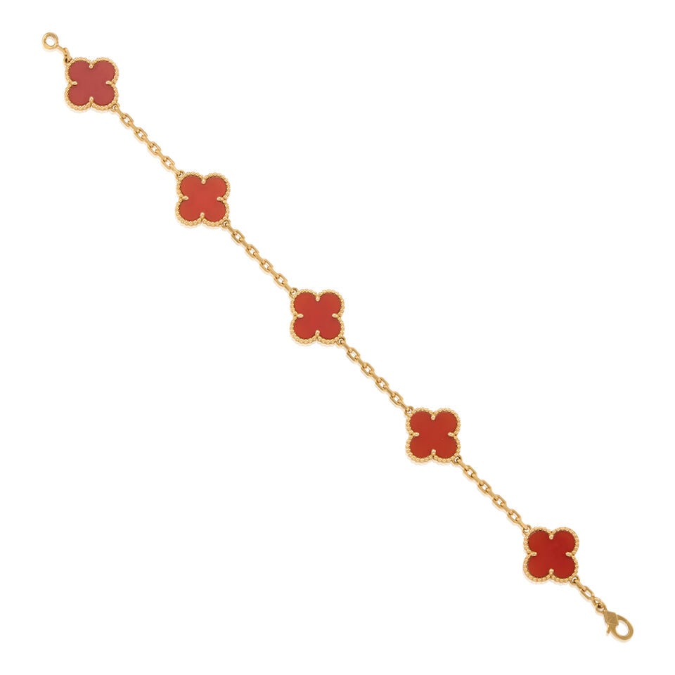 VAN CLEEF & ARPELS: 18K GOLD AND CARNELIAN 'ALHAMBRA' BRACELET - 2