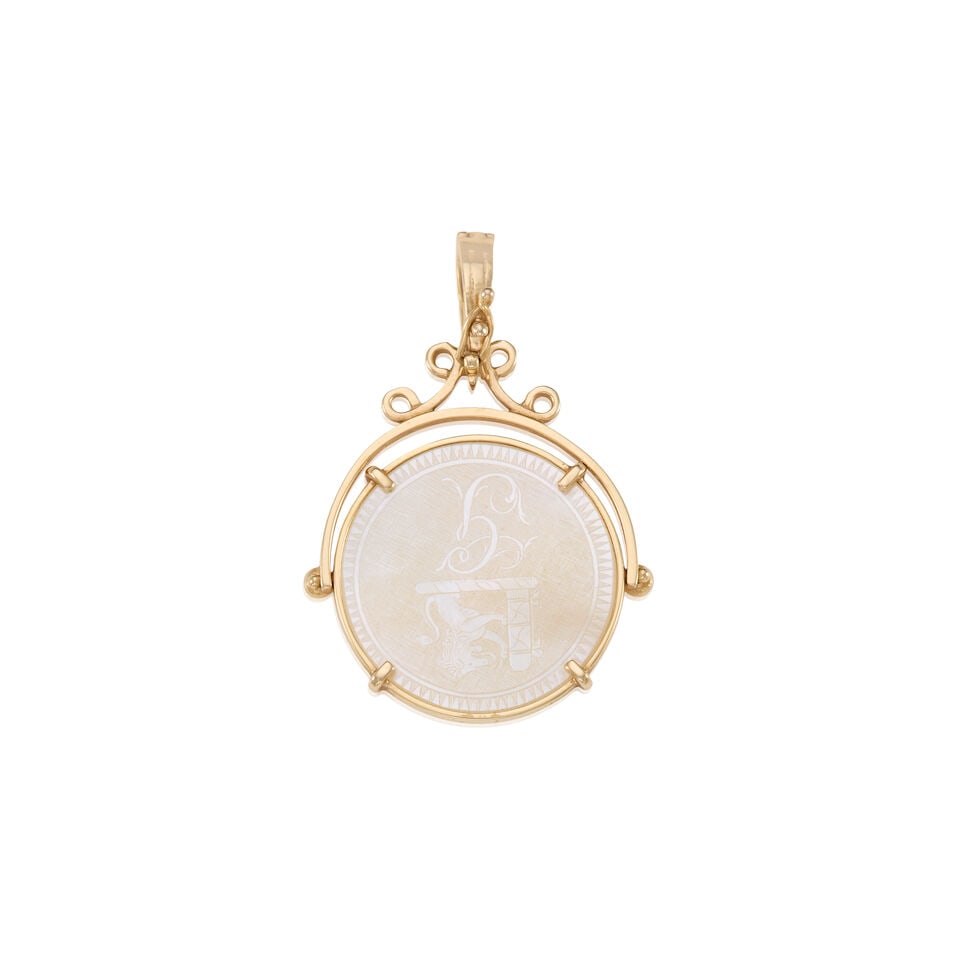 14K GOLD AND MOTHER OF PEARL PENDANT - 2