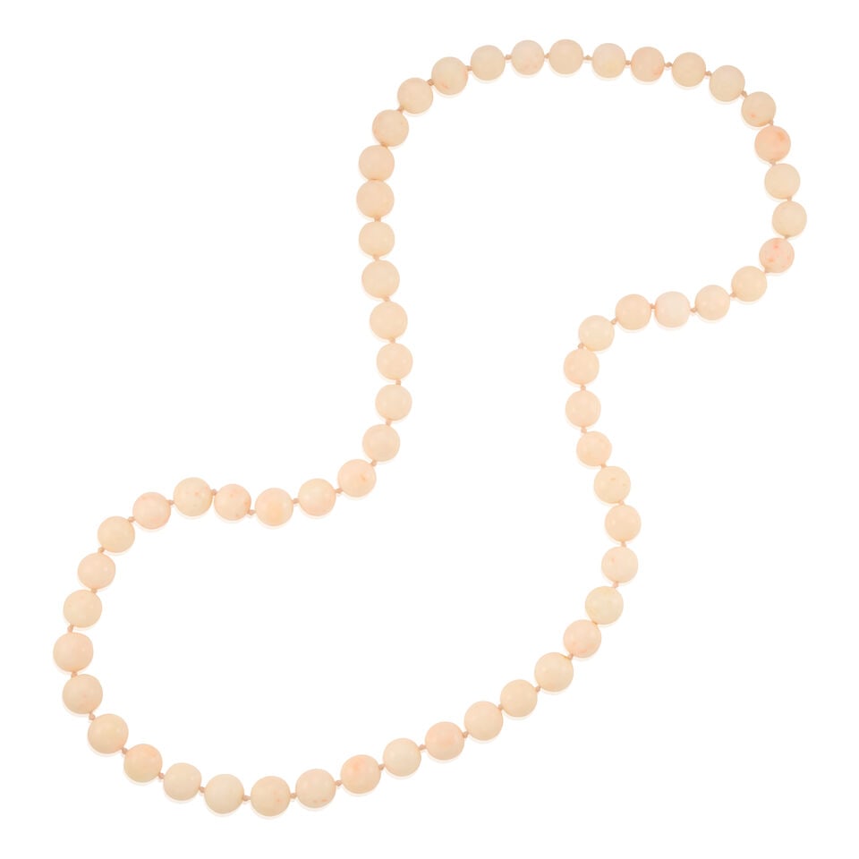 CORAL NECKLACE (1 of 2)
