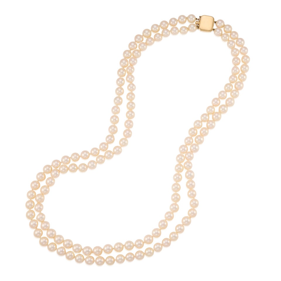 14K GOLD AND CULTURED PEARL NECKLACE: 14K GOLD AND CULTURED PEARL NECKLACE • 14K yellow gold • Numerous cultured pearls measuring approximately 7.87mm in diameter • Length 22 3/4 in. • Estimated gross weight: 93.5