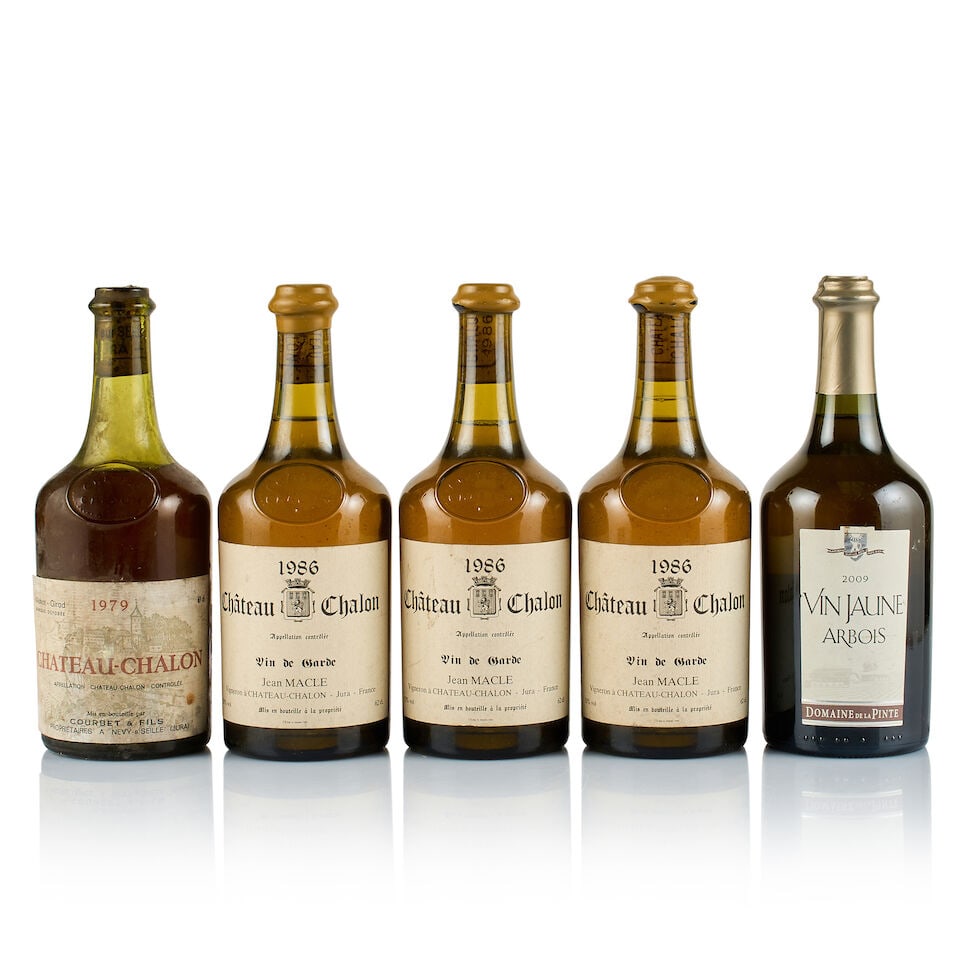Mixed Lot of Jura, 1979, 1986 & 2009 (1 x 630ml & 4 x 620ml) (1 of 2)