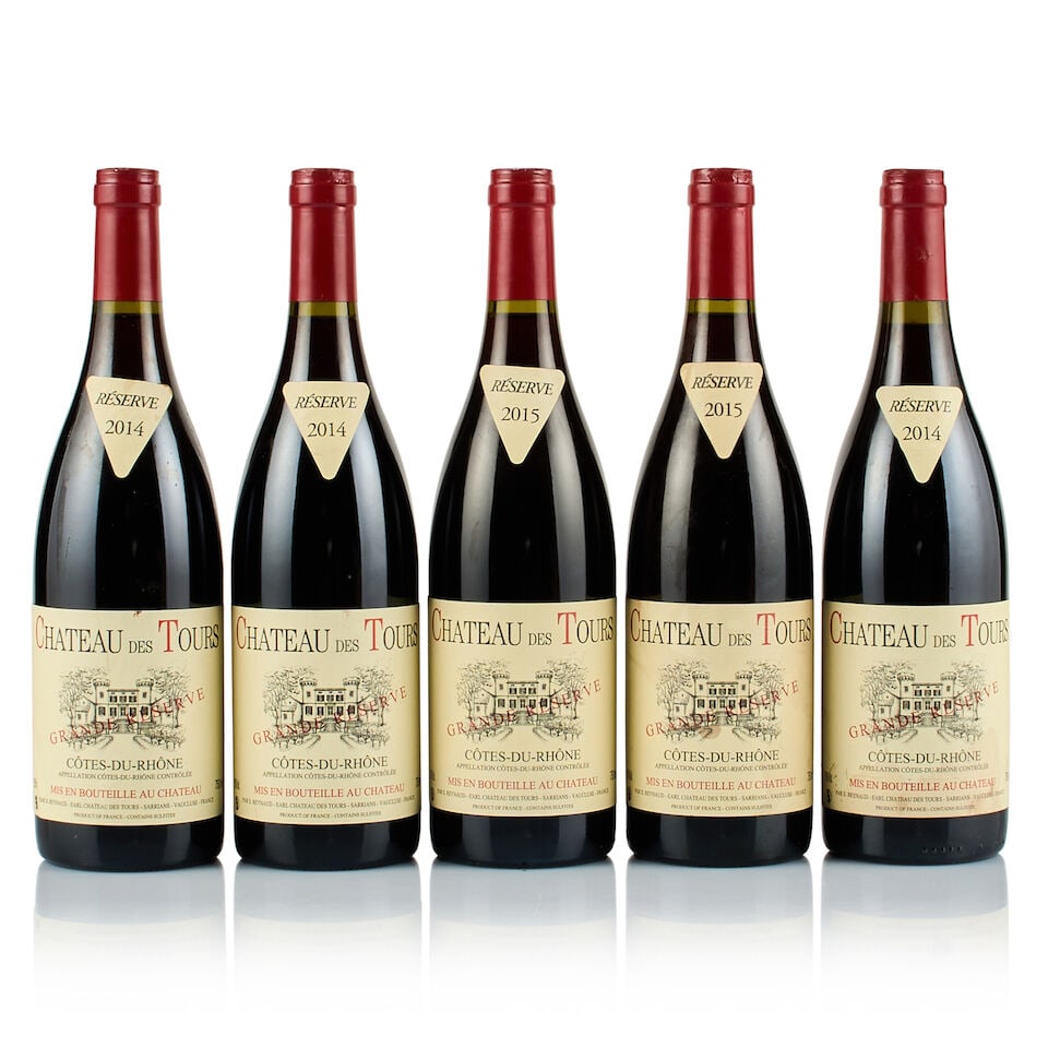 Château des Tours, Côtes du Rhône Réserve, 2014 & 2015 (5 x 750ml): Château des Tours, Côtes du Rhône, 2014 (3 x 750ml) Region: Rhône Valley Fill Level: excellent Capsule: 1x scratched on top, 1x slightly scratched on top, 1x ok Cork: ok Label: 3x 
