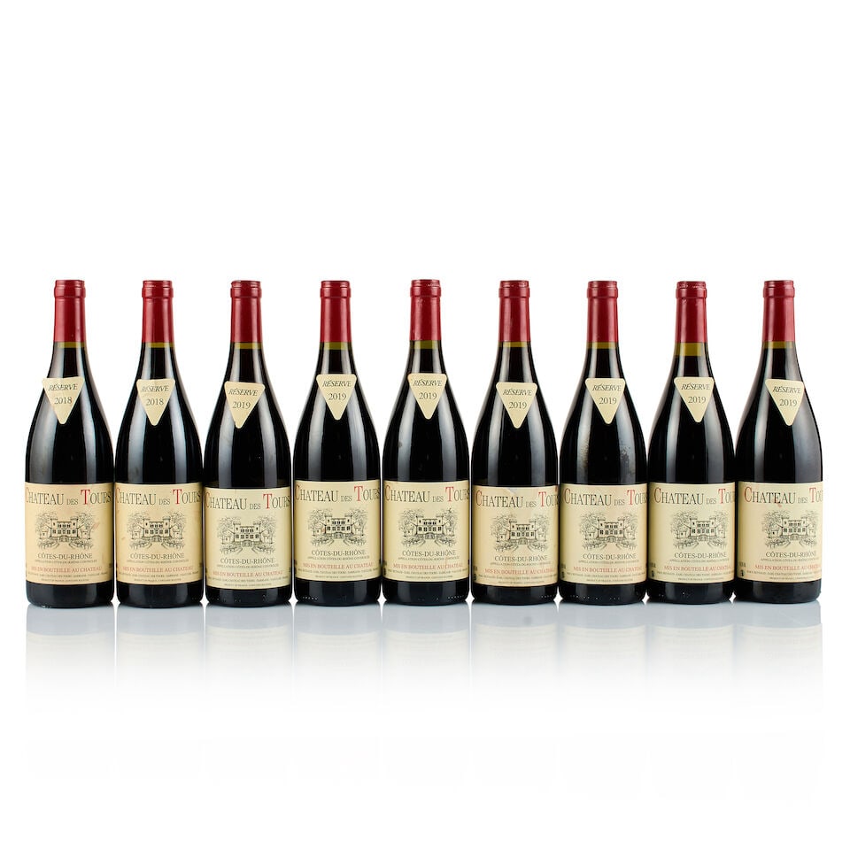 Château des Tours, Côtes du Rhône, 2018 & 2019 (9 x 750ml): Château des Tours, Côtes du Rhône, 2018 (2 x 750ml) Region: Rhône Valley Fill Level: excellent Capsule: ok Cork: ok Label: 2x stained; 2x stained and creased vintage