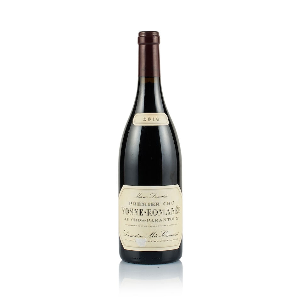 Domaine Méo-Camuzet, Vosne-Romanée 1er Cru, Au Cros Parantoux, 2016 (1 x 750ml): Domaine Méo-Camuzet, Vosne-Romanée 1er Cru, Au Cros Parantoux, 2016 (1 x 750ml) Region: Burgundy Fill Level: excellent Capsule: ok Cork: slightly depressed Label: scratched and yellowed; sta