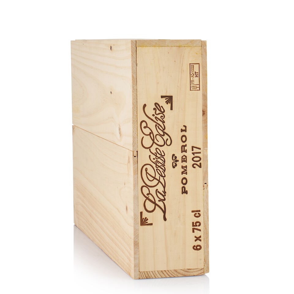 La Petite Eglise, Pomerol, 2017 (6 x 750ml): La Petite Eglise, Pomerol, 2017 (6 x 750ml) Region: Bordeaux Packaging: original wooden case Miscellaneous: not open Lot to be sold without reserve. For further information on this lot please visit Bo