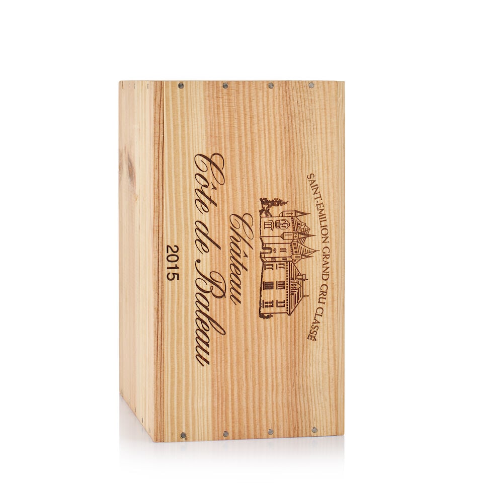 Château Côte de Baleau, Saint-Emilion Grand Cru, 2015 (6 x 750ml): Château Côte de Baleau, Saint-Emilion Grand Cru, 2015 (6 x 750ml) Region: Bordeaux Packaging: original wooden case Miscellaneous: not open Lot to be sold without reserve. For further