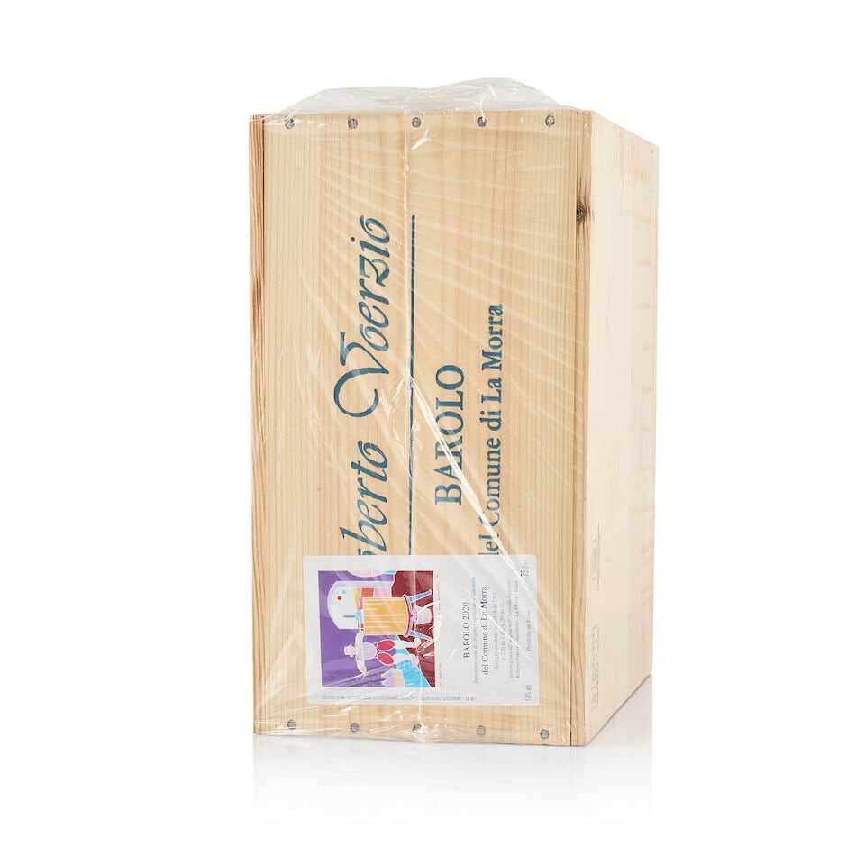 Roberto Voerzio, Barolo, Comune di La Morra, 2020 (6 x 750ml): Roberto Voerzio, Barolo, Comune di La Morra, 2020 (6 x 750ml) Region: Piedmont Packaging: original wooden case Miscellaneous: plastic wrapped, not open Alcohol Content: 14% This lot is subject to the