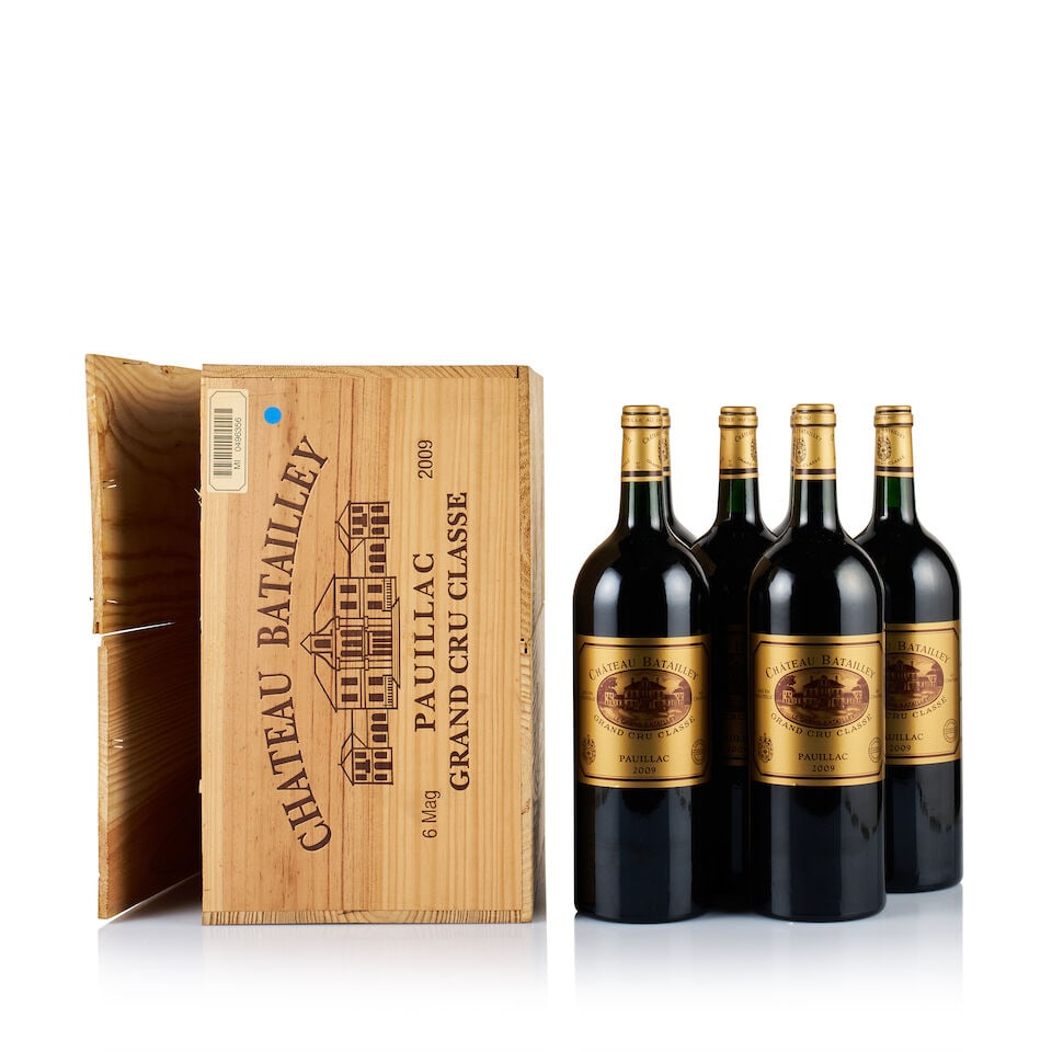 Château Batailley, Pauillac, Grand Cru Classé, 2009 (6 x Magnum): Château Batailley, Pauillac, Grand Cru Classé, 2009 (6 x Magnum) Region: Bordeaux Fill Level: 6x base of neck Capsule: ok Cork: 2x slightly depressed, 4x ok Label: excellent appearance Packa