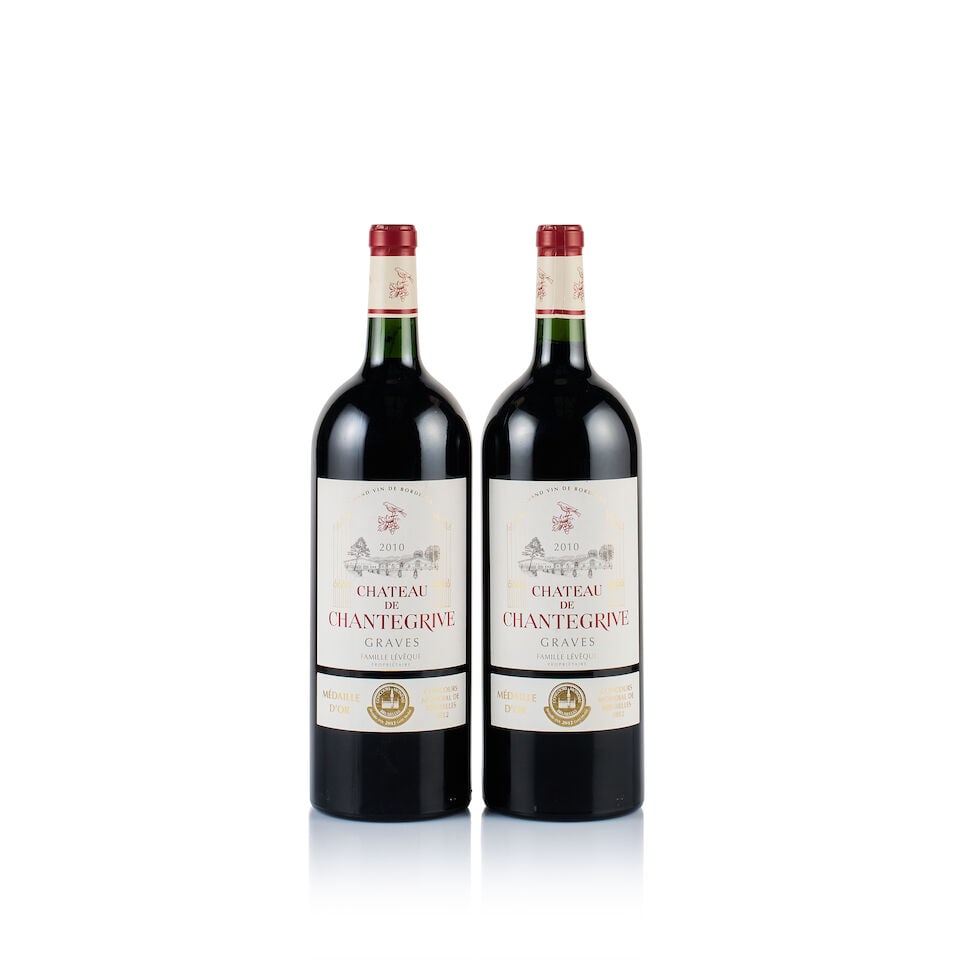 Château Chantegrives, Graves, 2010 (2 x Magnum): Château Chantegrives, Graves, 2010 (2 x Magnum) Region: Bordeaux Fill Level: into neck Capsule: ok Cork: ok Label: excellent appearance Packaging: neutral carton Alcohol Content: 14% Lot to be so