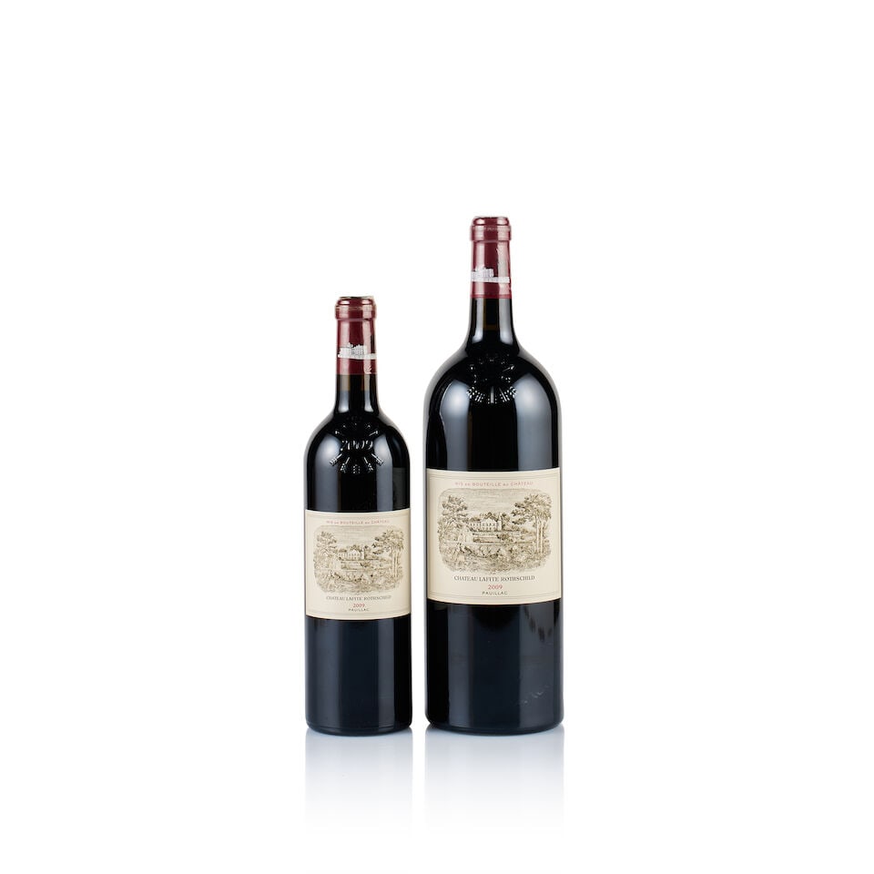 Château Lafite Rothschild, Pauillac, 1er Grand Cru Classé 2009 (1 x 750ml & 1 x Magnum) - 4