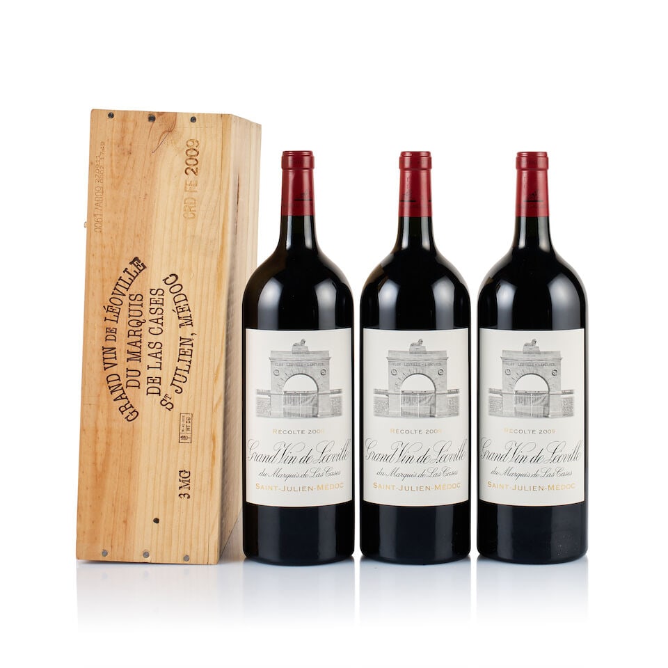 Château Léoville Las Cases, Saint-Julien, Grand Cru Classé, 2009 (3 x Magnum): Château Léoville Las Cases, Saint-Julien, Grand Cru Classé, 2009 (3 x Magnum) Region: Bordeaux Fill Level: into neck Capsule: ok Cork: ok Label: excellent appearance Packaging: