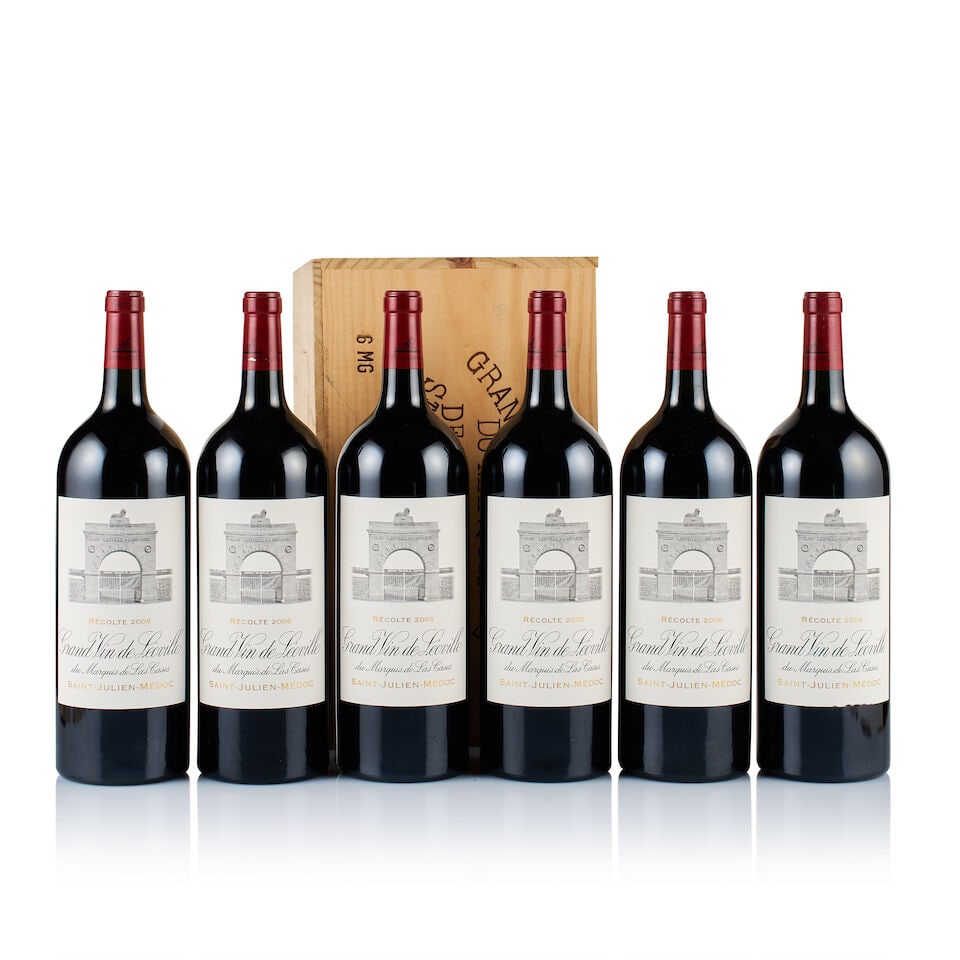 Château Léoville Las Cases, Saint-Julien, Grand Cru Classé, 2008 (6 x Magnum): Château Léoville Las Cases, Saint-Julien, Grand Cru Classé, 2008 (6 x Magnum) Region: Bordeaux Fill Level: 6x base of neck Capsule: ok Cork: ok Label: 1x scratched at the bottom, 5x exc