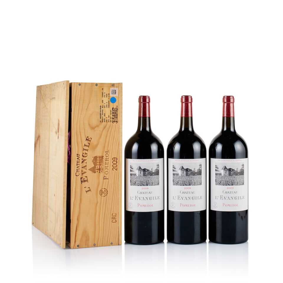 Château l'Evangile, Pomerol, 2009 (3 x Magnum): Château l'Evangile, Pomerol, 2009 (3 x Magnum) Region: Bordeaux Fill Level: base of neck Capsule: ok Cork: 1x very slightly depressed, 2x ok Label: excellent appearance Packaging: original