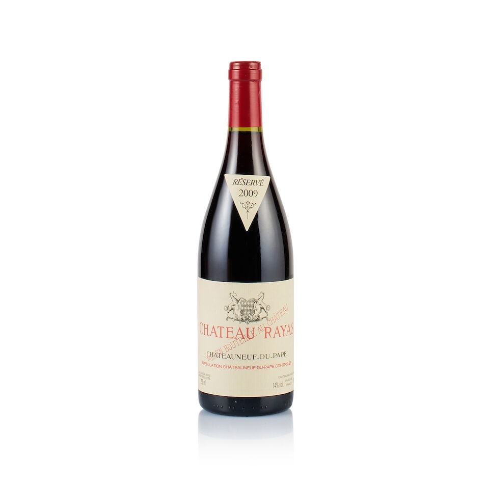 Château Rayas, Châteauneuf-du-Pape, 2009 (1 x 750ml): Château Rayas, Châteauneuf-du-Pape, 2009 (1 x 750ml) Region: Rhône Valley Fill Level: good Capsule: ok Cork: very slightly depressed Label: very slightly creased on the left Packaging: