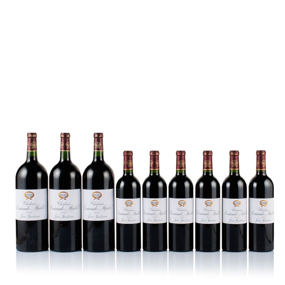 Château Sociando-Mallet, Haut-Médoc, 2009 & 2010 (6 x 750ml & 3 x Magnum): Château Sociando-Mallet, Haut-Médoc, 2009 (3 x Magnum) Region: Bordeaux Fill Level: 2x into neck, 1x base of neck Capsule: ok Cork: ok Label: excellent appearance Packaging: original wooden 