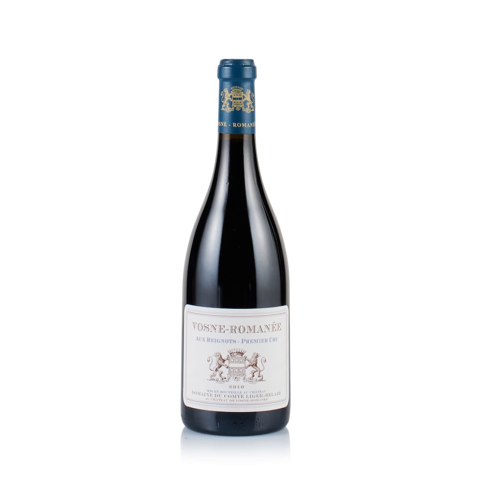Domaine du Comte Liger-Belair, Vosne-Romanée 1er Cru, Aux Reignots, 2010 (1 x 750ml): Domaine du Comte Liger-Belair, Vosne-Romanée 1er Cru, Aux Reignots, 2010 (1 x 750ml) Region: Burgundy Fill Level: excellent Capsule: ok Cork: ok Label: excellent appearance Packaging: neutral