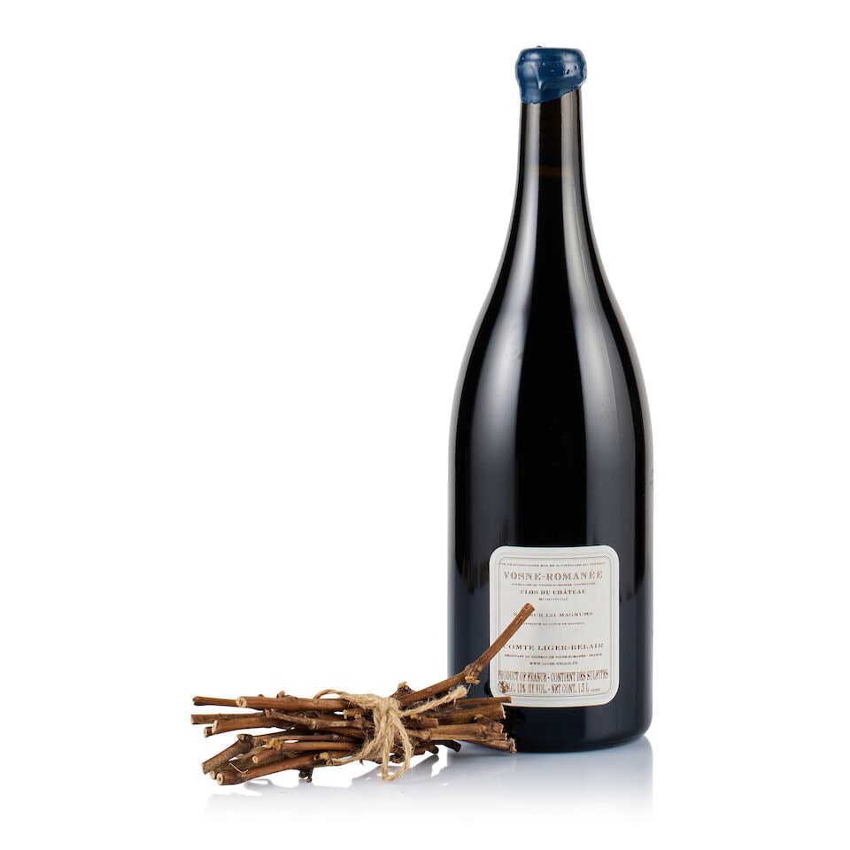 Domaine du Comte Liger-Belair, Vosne-Romanée, Clos du Château, Monopole, 2009 (1 x Mag... - 3