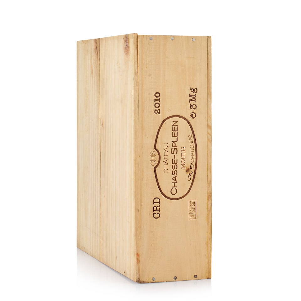 Château Chasse-Spleen, Moulis-en-Médoc, 2010 (3 x Magnum): Château Chasse-Spleen, Moulis-en-Médoc, 2010 (3 x Magnum) Region: Bordeaux Packaging: original wooden case Miscellaneous: not open Lot to be sold without reserve. For further information on 