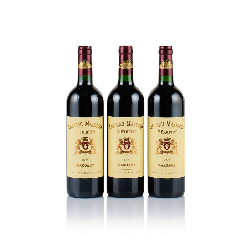 Château Malescot Saint-Exupéry, Margaux, Grand Cru Classé, 2005 (3 x 750ml): Château Malescot Saint-Exupéry, Margaux, Grand Cru Classé, 2005 (3 x 750ml) Region: Bordeaux Fill Level: 3x base of neck Capsule: ok Cork: ok Label: 3x marked Packaging: neutral carton 
