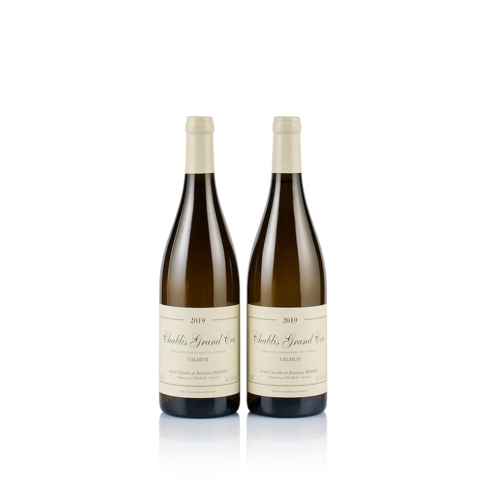 Jean-Claude & Romain Bessin, Chablis Grand Cru, Valmur, 2019 (2 x 750ml): Jean-Claude & Romain Bessin, Chablis Grand Cru, Valmur, 2019 (2 x 750ml) Region: Burgundy Fill Level: 2x under 1cm below base of capsules Capsule: ok Cork: ok Label: excellent appearance Packaging: ne