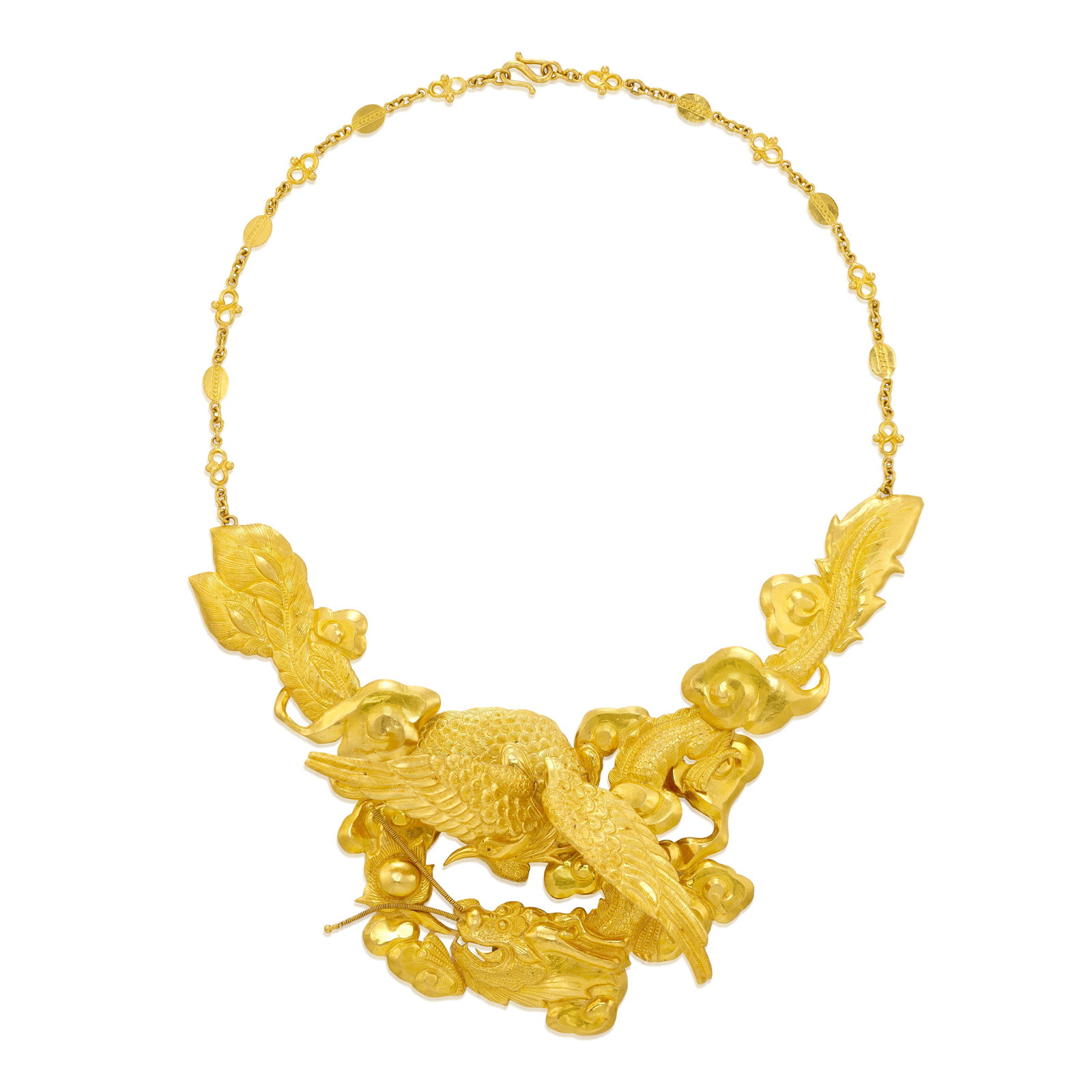 A GOLD NECKLACE: A GOLD NECKLACE A bid-style necklace depicting a dragon and phoenix, a traditional symbol of prosperity and auspiciousness in Chinese mythology, completed by a fancy link backchain; with maker's