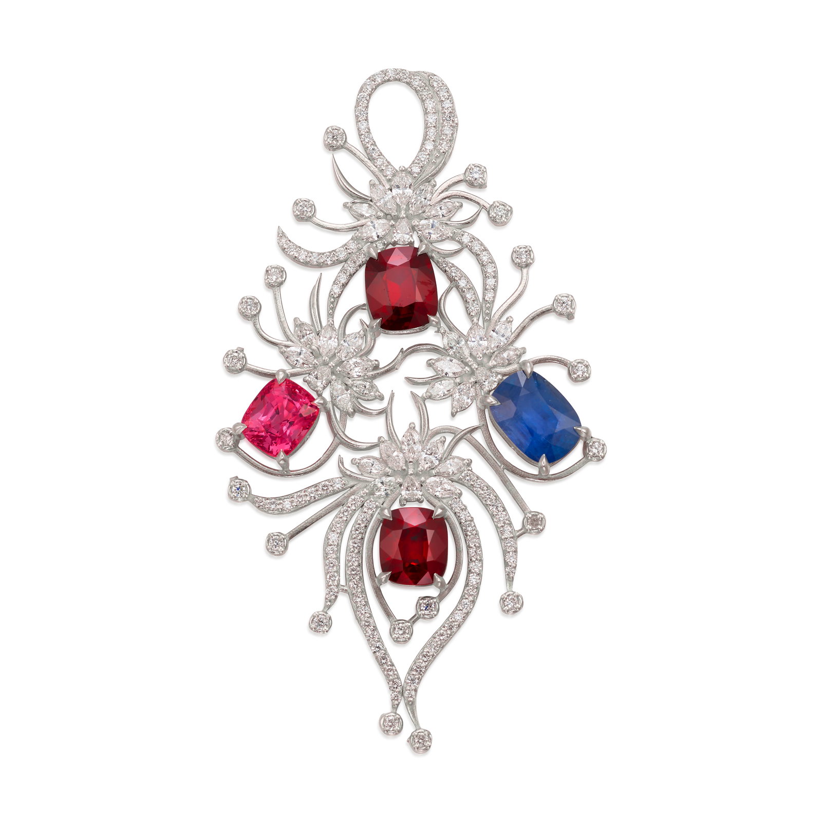 A SPINEL AND SAPPHIRE PENDANT (1 of 1)