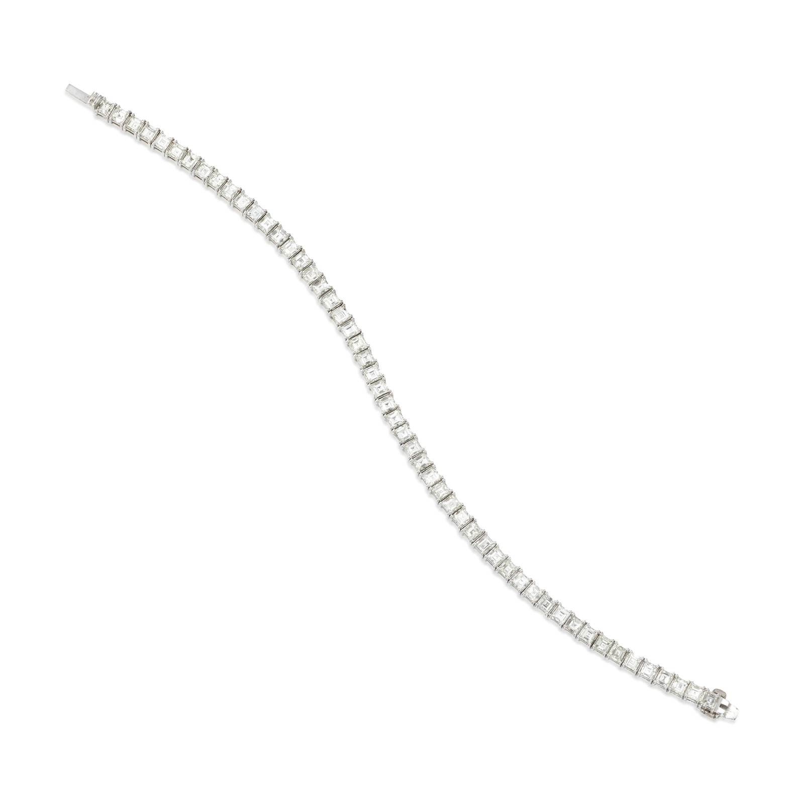 A 14K WHITE GOLD AND DIAMOND BRACELET (1 of 1)