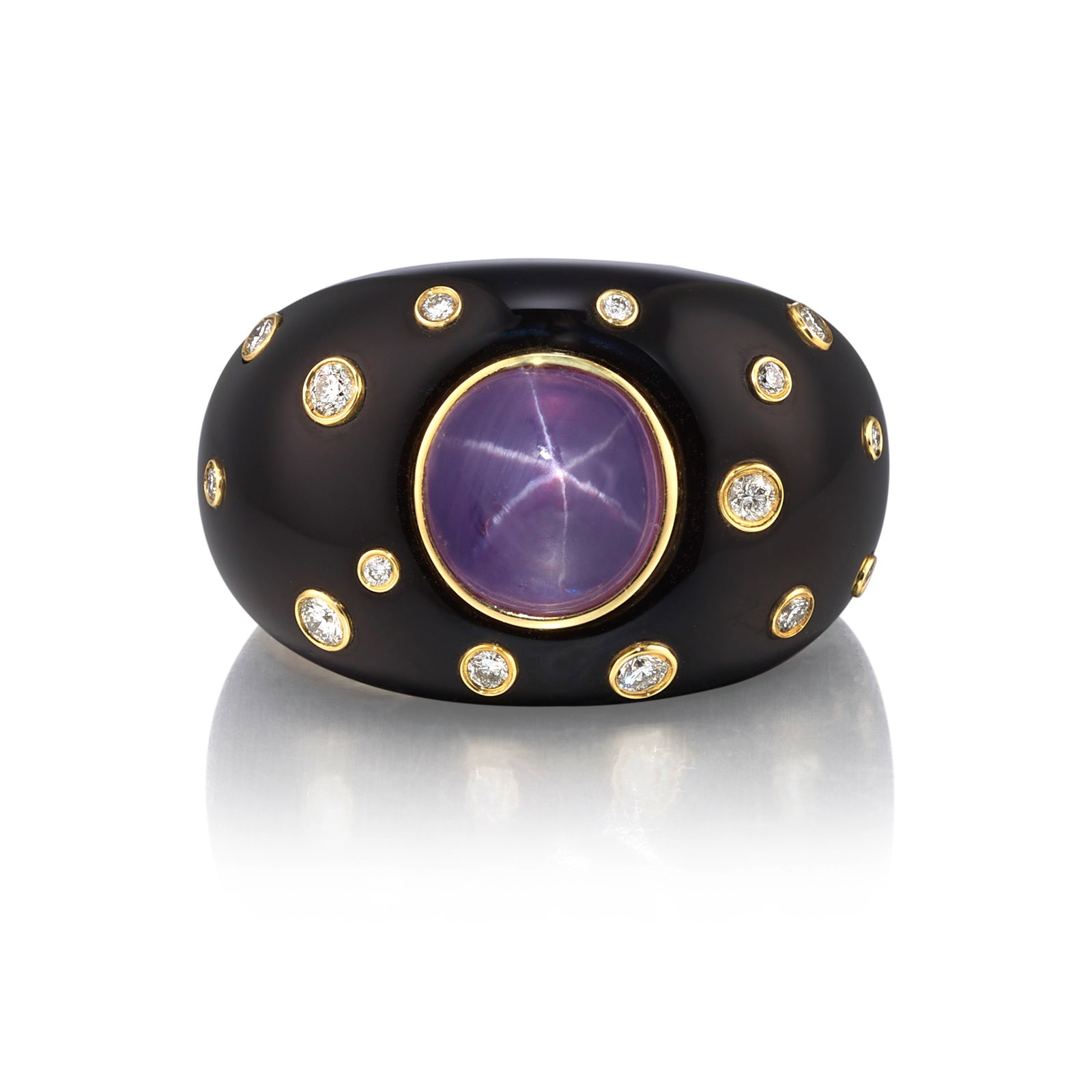 FEI LIU: A 14K GOLD, STAR SAPPHIRE, ONYX AND DIAMOND RING: FEI LIU: A 14K GOLD, STAR SAPPHIRE, ONYX AND DIAMOND RING Centering a round cabochon star sapphire, in a carved onyx mounting, accented across with round brilliant-cut diamonds; with maker's mark; wit