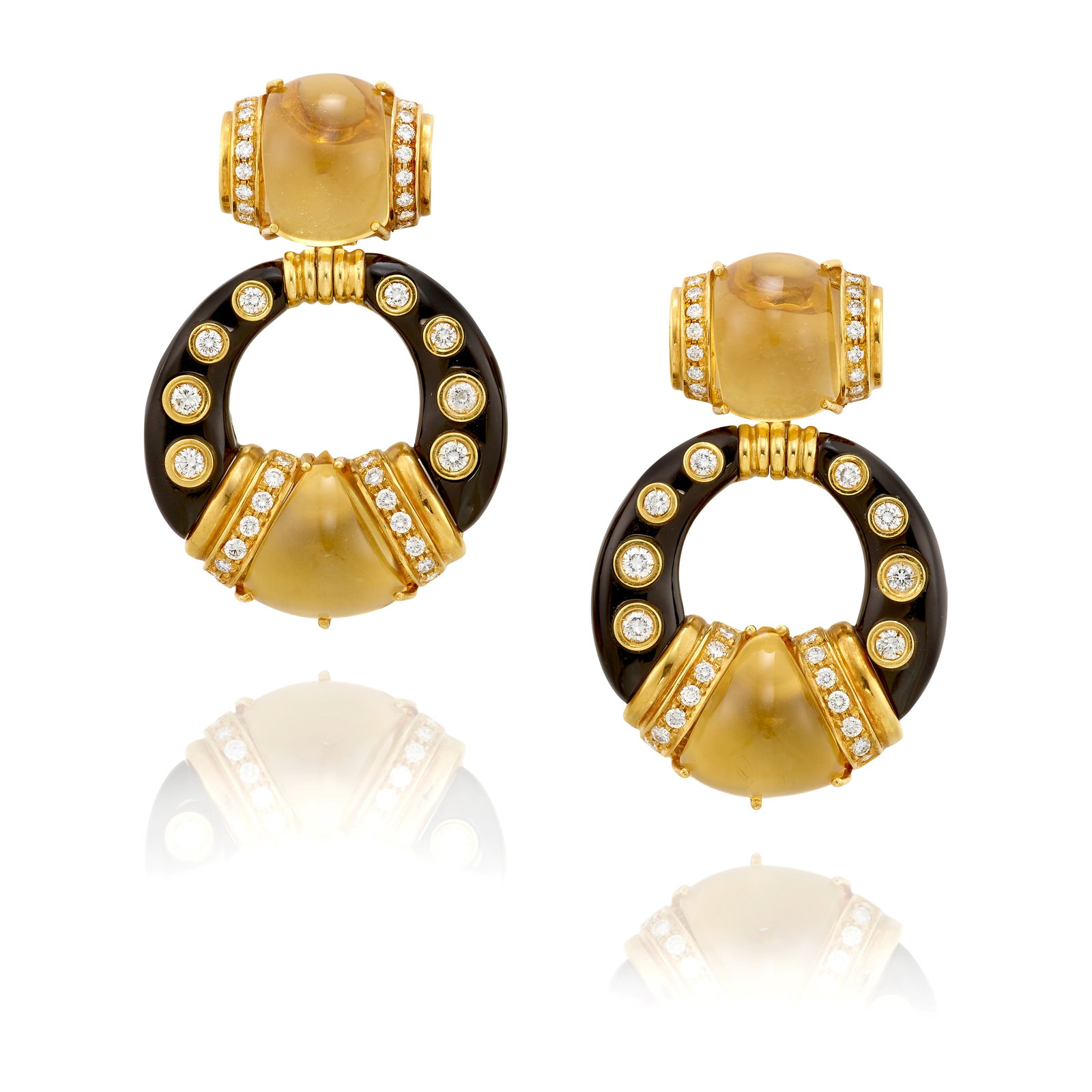 A PAIR OF 18K GOLD, CITRINE, ONYX AND DIAMOND EARCLIPS (1 of 1)