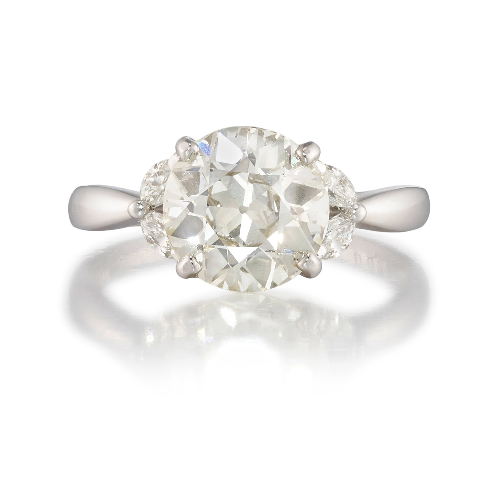 A PLATINUM AND DIAMOND RING (1 of 1)