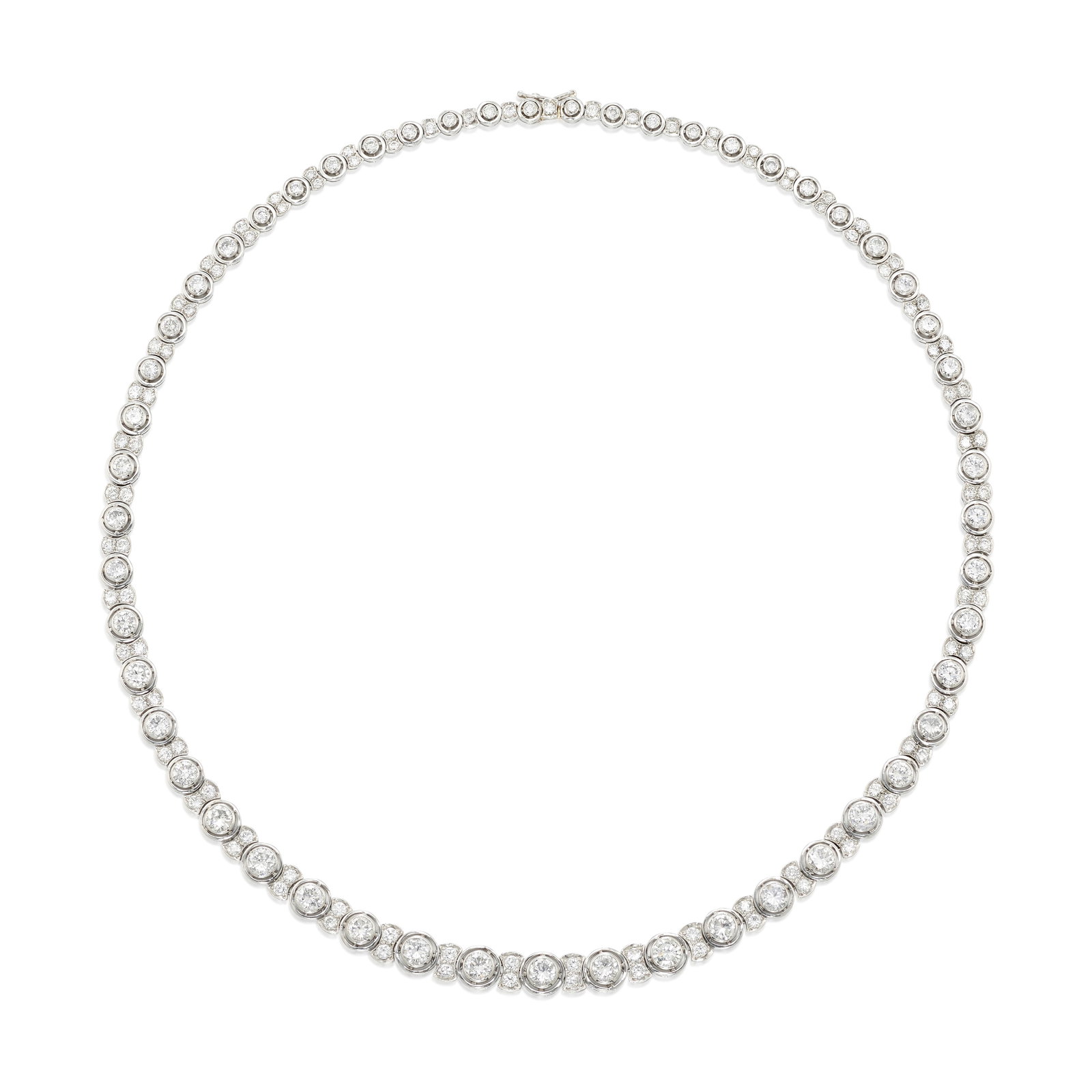 A PLATINUM AND DIAMOND NECKLACE (1 of 1)