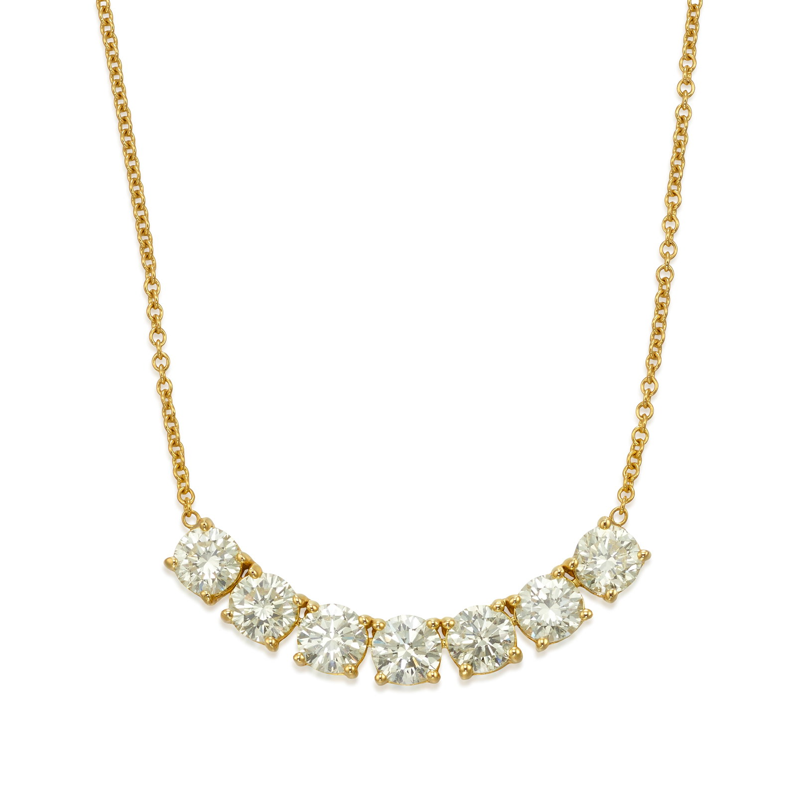 A GOLD AND DIAMOND NECKLACE (1 of 1)