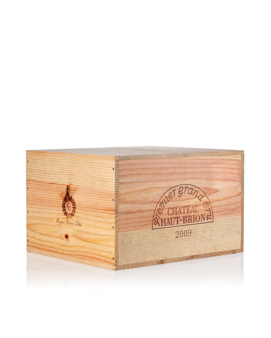 Château Haut Brion, 2009 (6x Magnum): Château Haut Brion, 2009 (6x Magnum) Region: Bordeaux Packaging: owc For further information on this lot please visit Bonhams.com For further information about this lot please