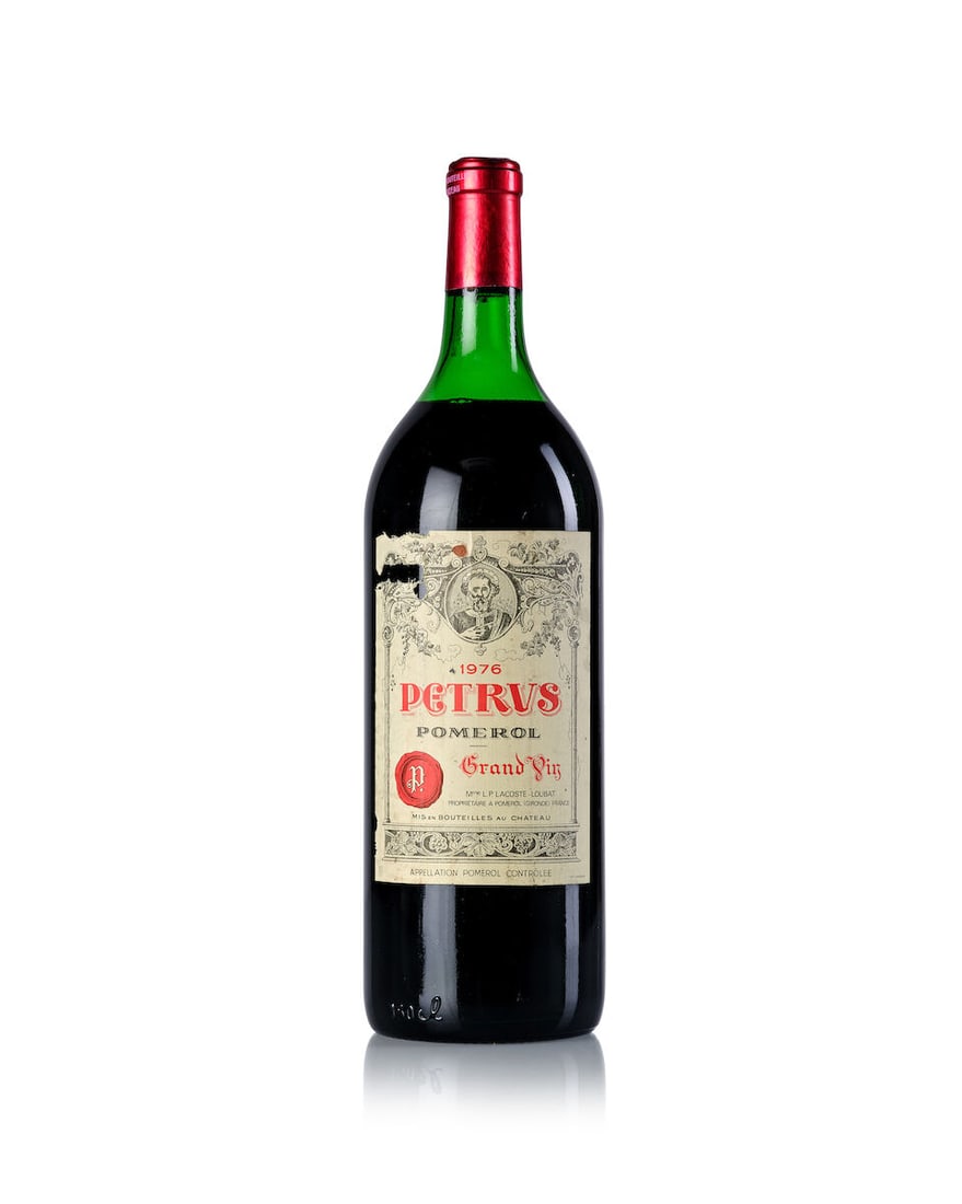 Pétrus, 1976 (1x Magnum): Pétrus, 1976 (1x Magnum) Region: Bordeaux Fill Level: upper mid-shoulder Capsule: slightly scuffed Cork: signs of old seepage Label: slighty damp-stained, slighty stained, slightly torn For furth