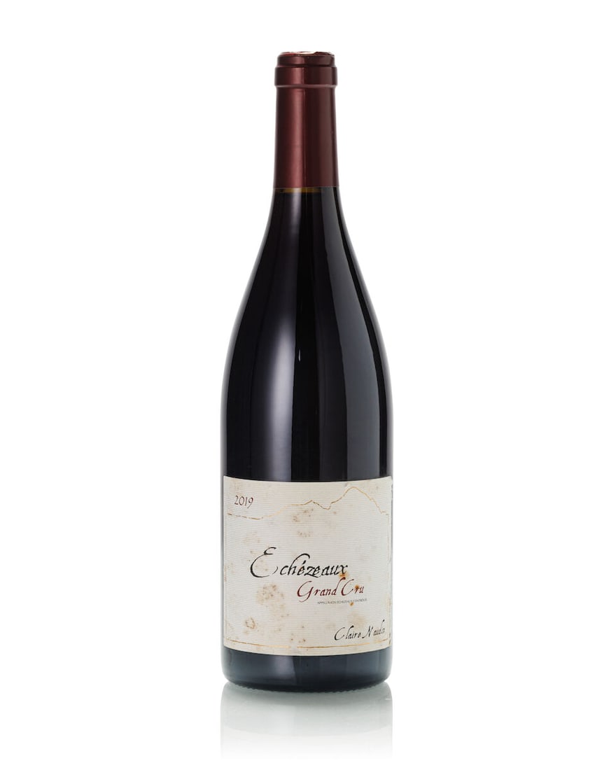 Domaine Naudin Ferrand Echézeaux, 2019 (1x 750ml): Domaine Naudin Ferrand Echézeaux, 2019 (1x 750ml) Region: Burgundy Label: scuffed, heavily stained For further information on this lot please visit Bonhams.com For further information about this