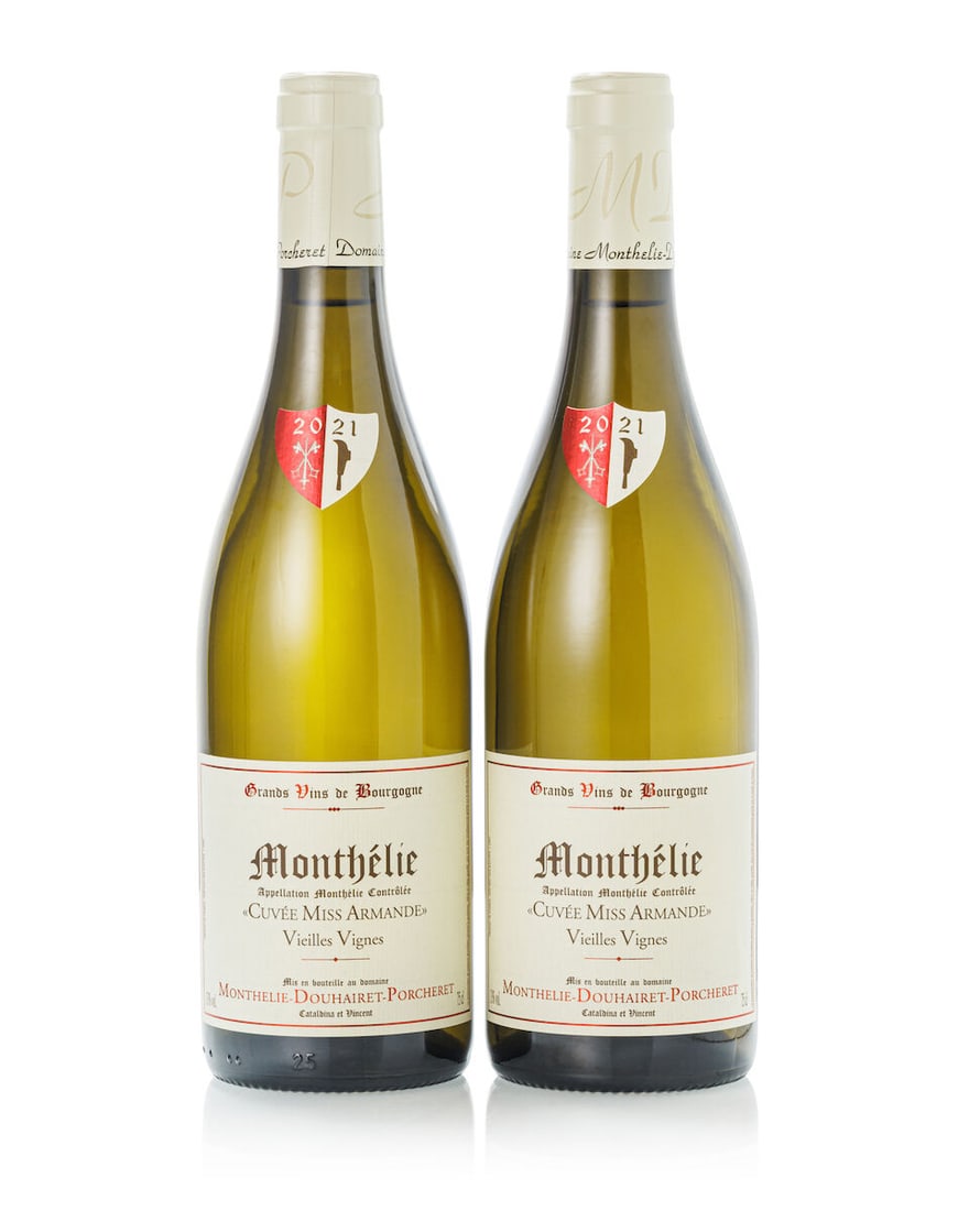 Domaine Douhairet-Porcheret Monthélie Blanc Cuvée Miss Armande Vieilles Vignes, 2021 (...: Domaine Douhairet-Porcheret Monthélie Blanc Cuvée Miss Armande Vieilles Vignes, 2021 (6x 750ml) Region: Burgundy For further information on this lot please visit Bonhams.com For further