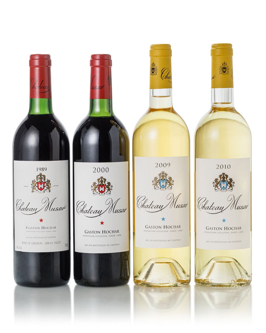Château Musar White, 2009 (1x 750ml) Château Musar White, 2010 (2x 750ml) Châte...: Château Musar White, 2009 (1x 750ml) Region: Lebannon Château Musar White, 2010 (2x 750ml) Region: Lebannon Château Musar Red, 1989 (1x 750ml) Region: Lebannon Fill Level: base