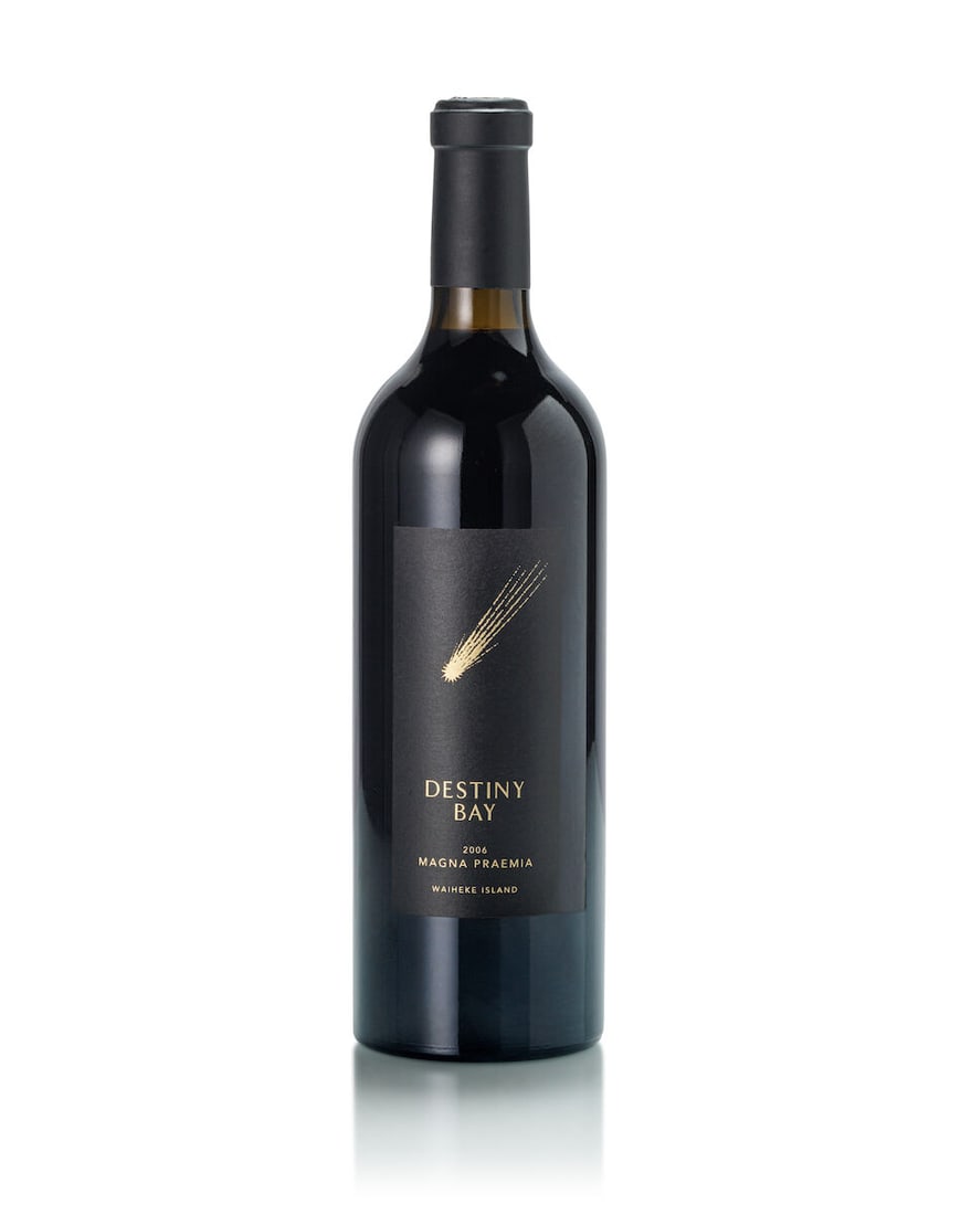 Destiny Bay Magna Praemia, 2006 (1x 750ml): Destiny Bay Magna Praemia, 2006 (1x 750ml) Region: New Zealand Cork: signs of old seepage, slightly protruded For further information on this lot please visit Bonhams.com For further information