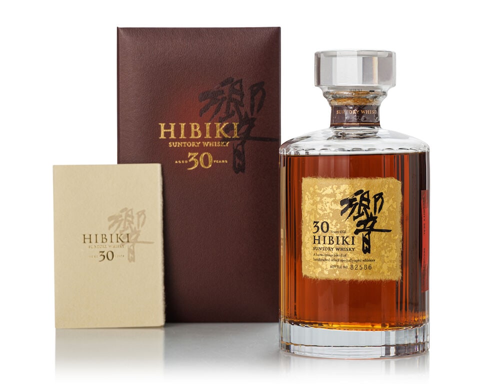 響 Hibiki 30 Year Old (1x 700ml): 響 Hibiki 30 Year Old (1x 700ml) Region: Japan Label: good label Packaging: original carton Alcohol content: 43% ABV Notes: Bottle number 82586.Produced by Suntory Limited. Blended. For further