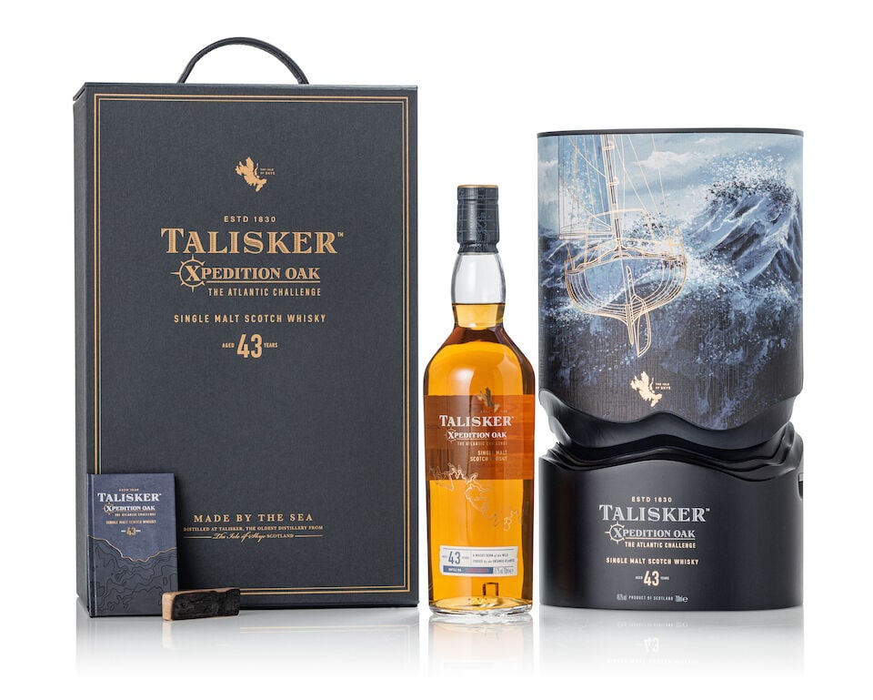 Talisker 43 Year Old Xpedition Oak, NV (1x 700ml): Talisker 43 Year Old Xpedition Oak, NV (1x 700ml) Region: Island Fill Level: into neck Label: good label Packaging: original case, accompanied with booklet and a piece of charred wood Alcohol content: